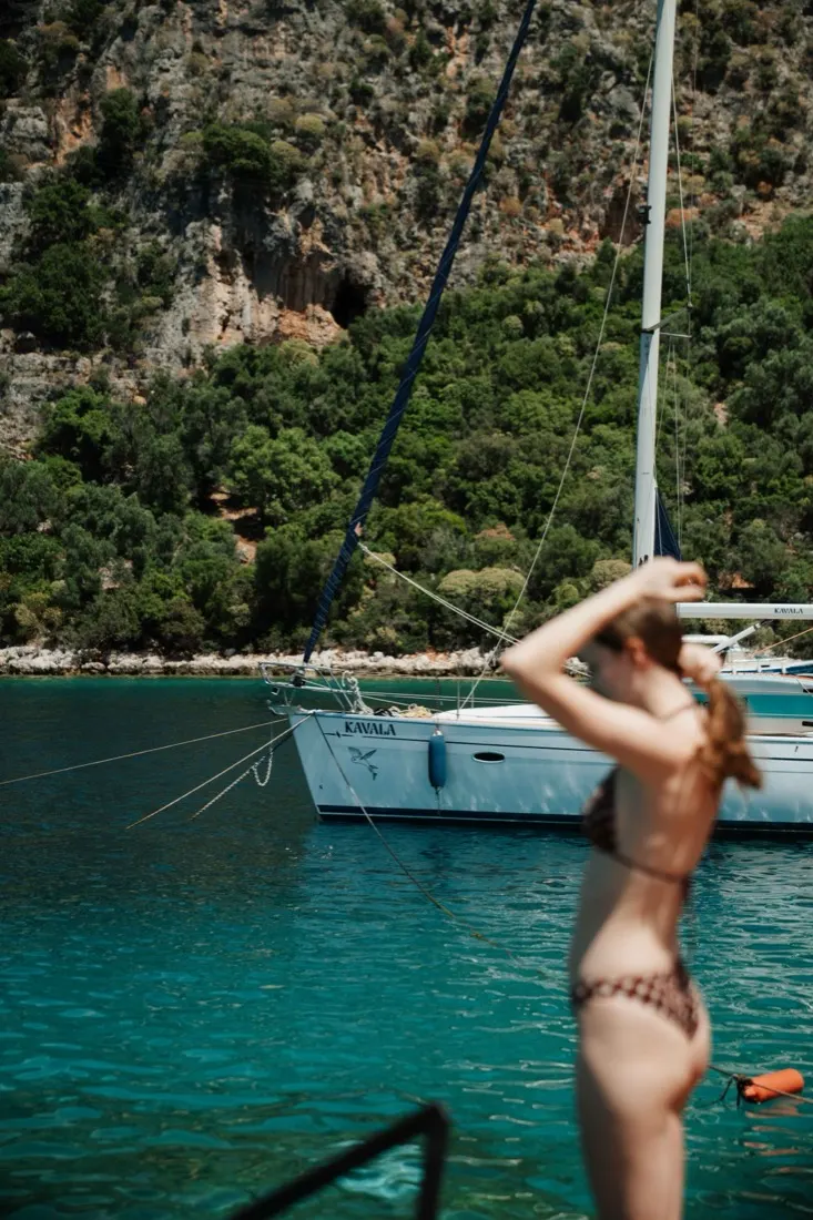 Tekne ile deniz turu